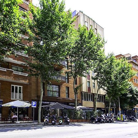 Short Stay Group Camp Nou Serviced Apartments 巴塞罗那 外观 照片