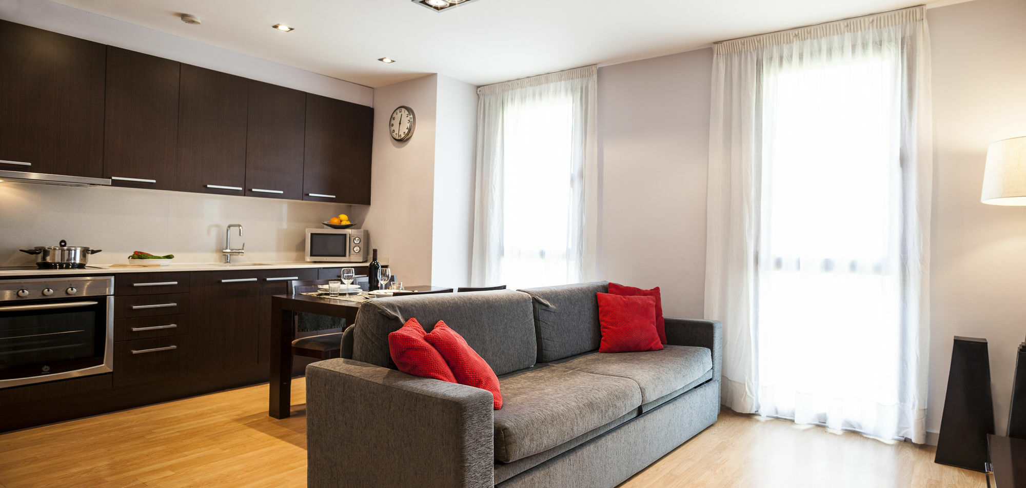 Short Stay Group Camp Nou Serviced Apartments 巴塞罗那 外观 照片