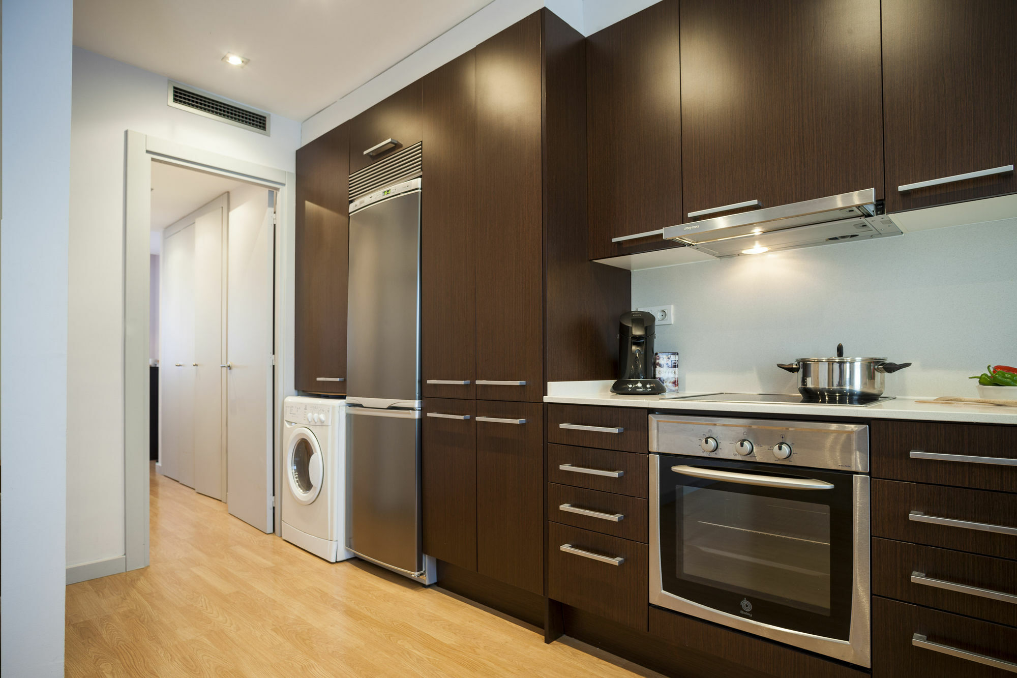 Short Stay Group Camp Nou Serviced Apartments 巴塞罗那 外观 照片
