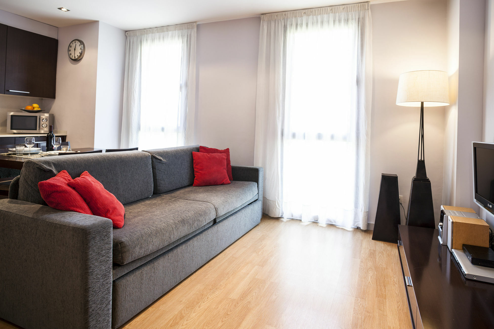 Short Stay Group Camp Nou Serviced Apartments 巴塞罗那 外观 照片