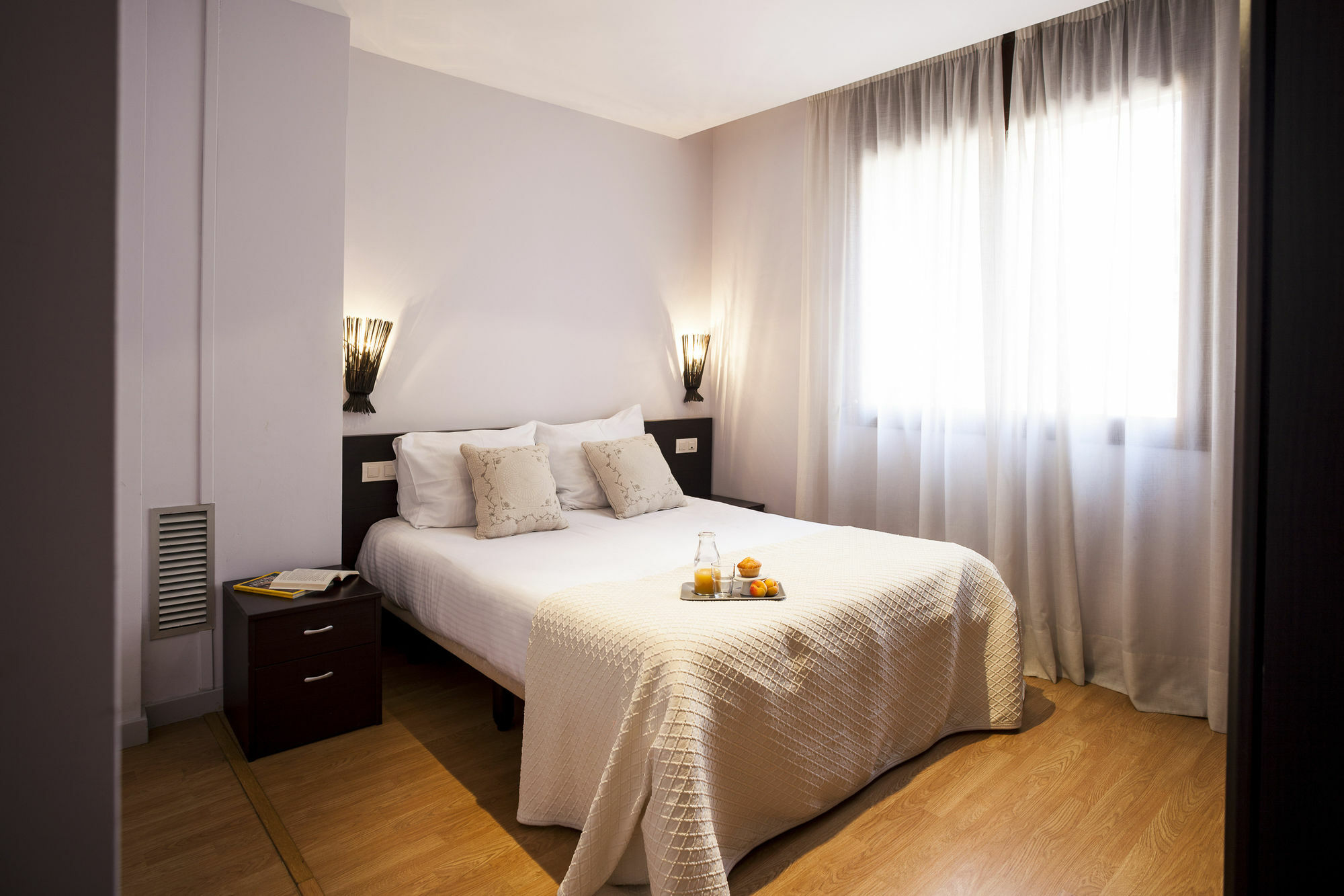 Short Stay Group Camp Nou Serviced Apartments 巴塞罗那 外观 照片