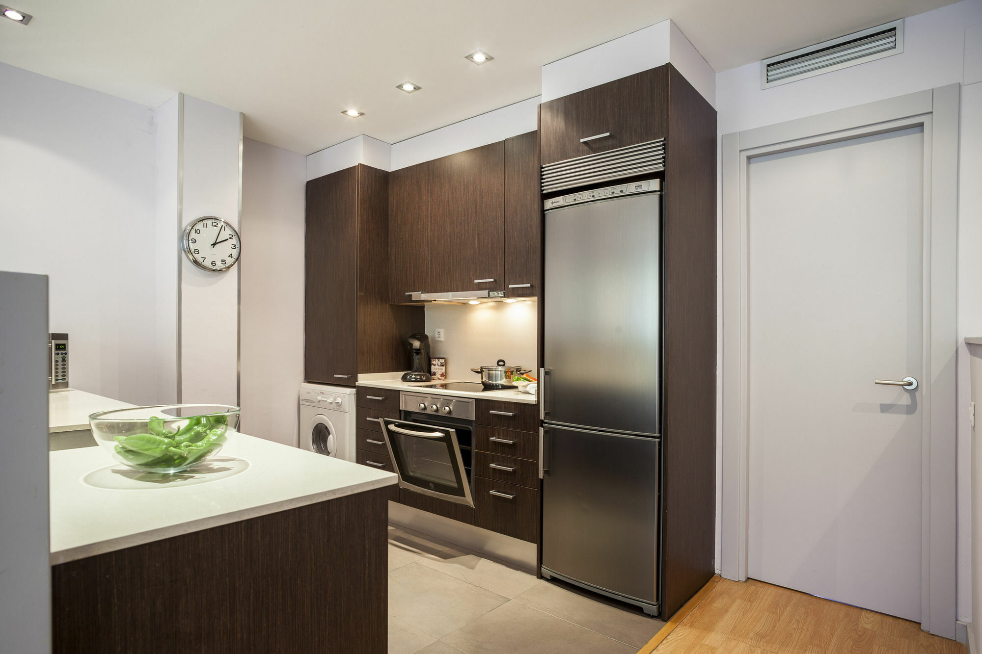 Short Stay Group Camp Nou Serviced Apartments 巴塞罗那 外观 照片